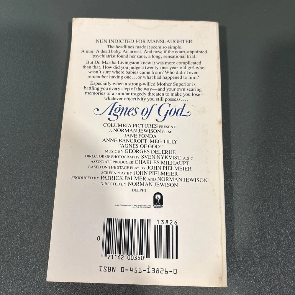AGNES OF GOD by Leonore Fleischer (1985) Signet illustrated movie paperback 1st
